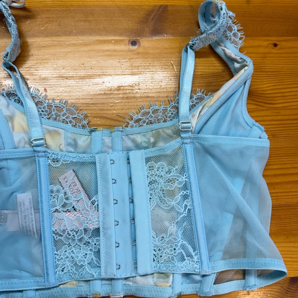 NWT Victoria's Secret Baby Blue Lemon Romantic Coquette Lace Bra Corset Top Med - Picture 5 of 5